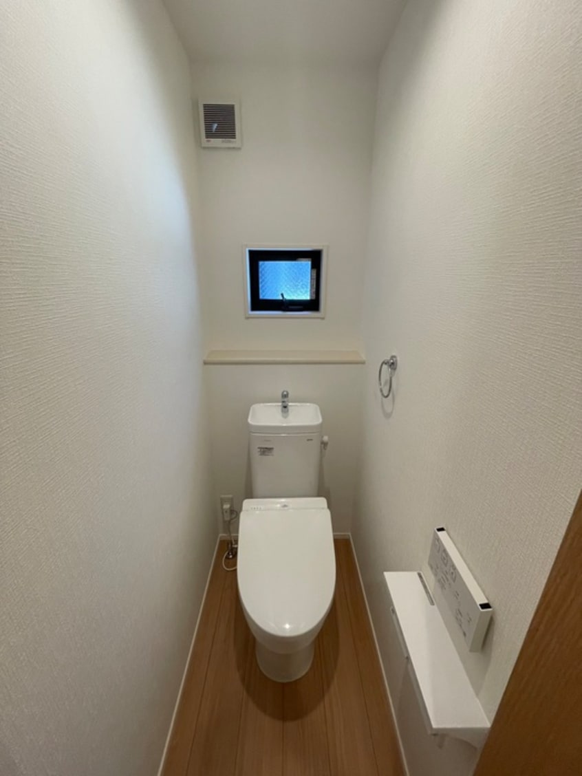 トイレ Kolet二子新地#03