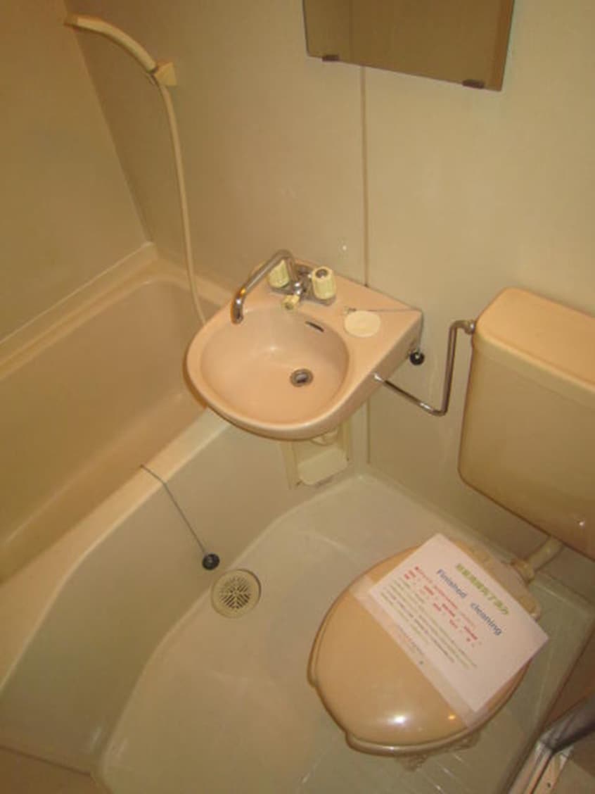 バス／シャワールーム等 コ－トウィングス西館