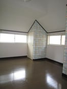 内観写真 コ－トウィングス西館