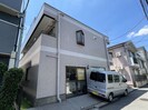 ハイツ大門(本館)の外観