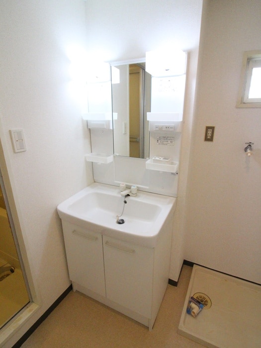 洗面 カサグラシアＢ