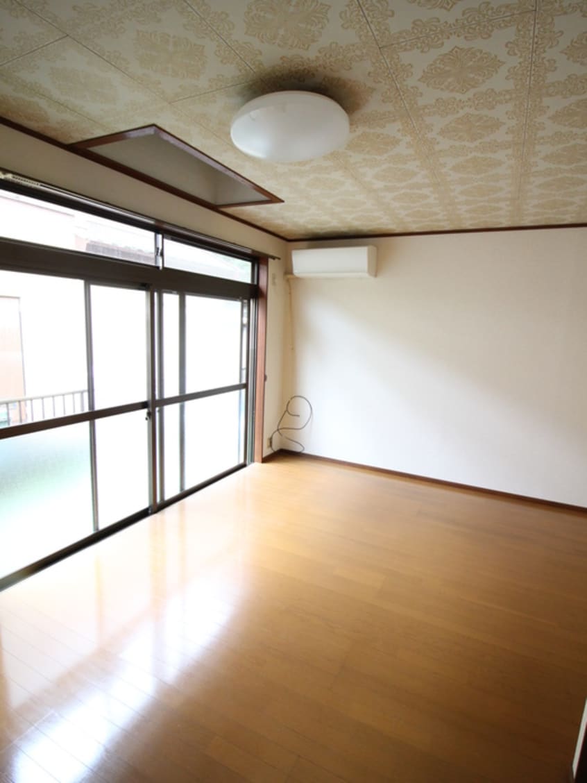 居室 タウンハウス福田