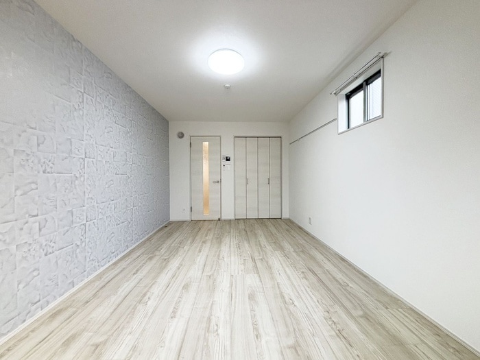 居室 パインヒル１８