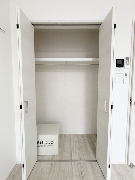 収納 パインヒル１８