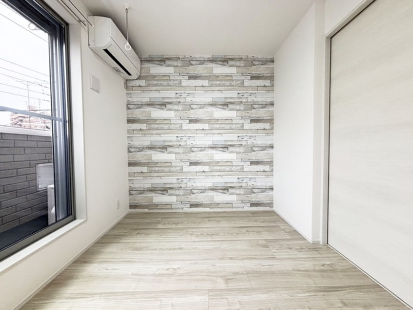 居室 パインヒル１８