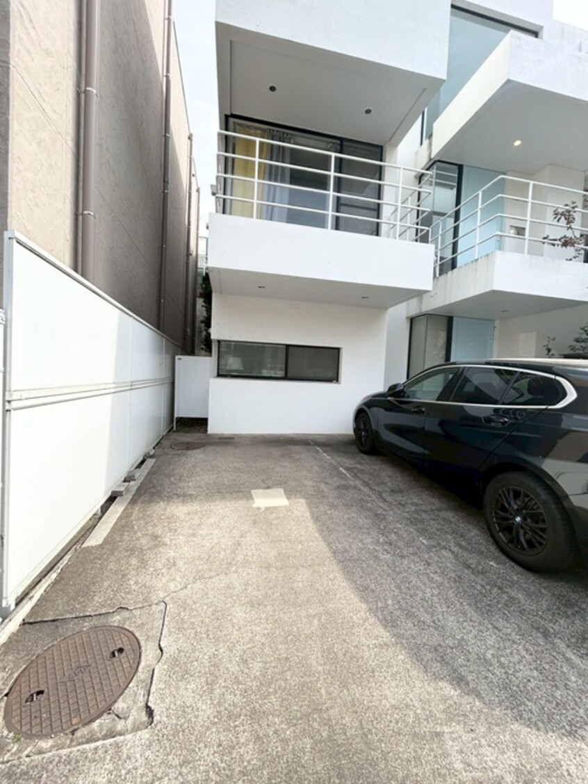 駐車場 矢来町ハウス