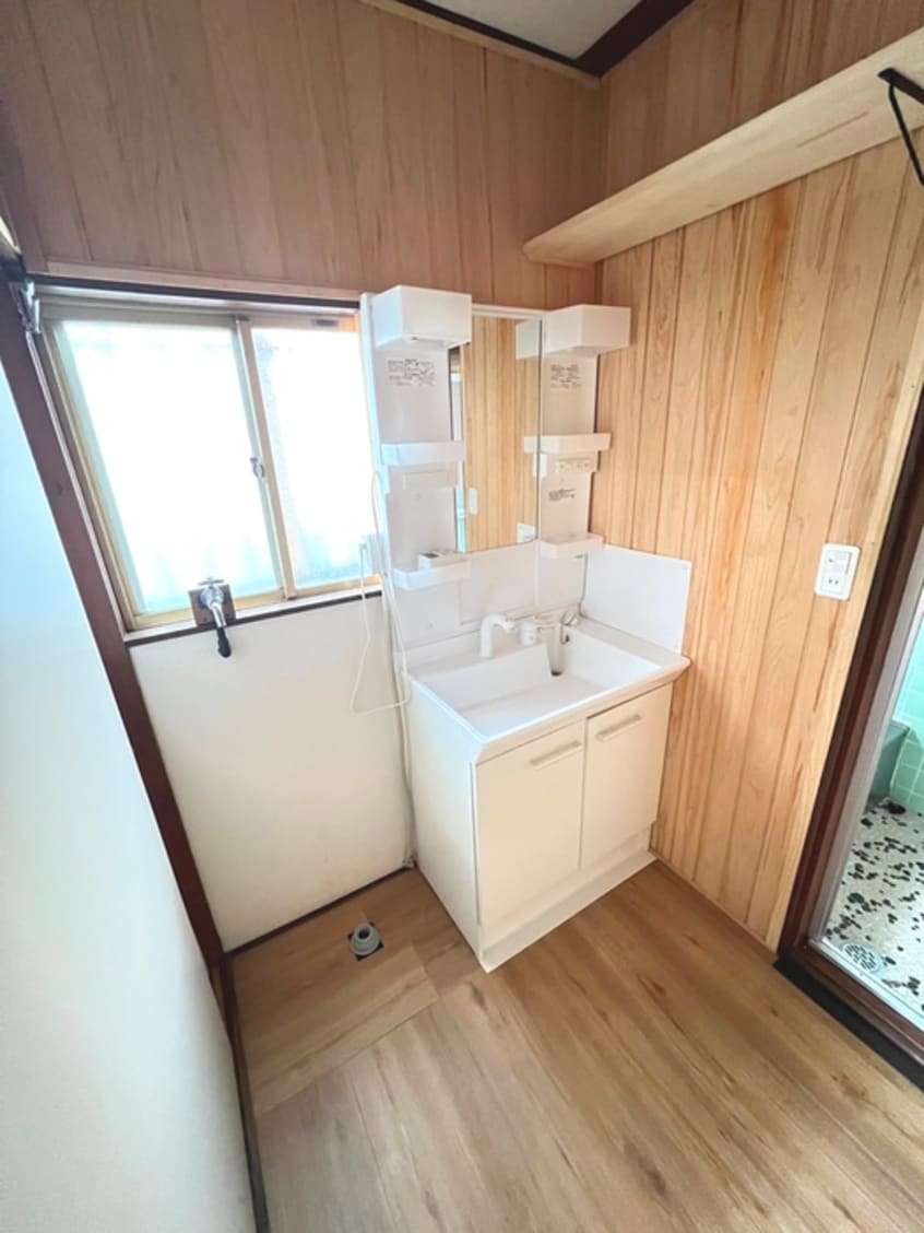洗面 御殿山二丁目貸家
