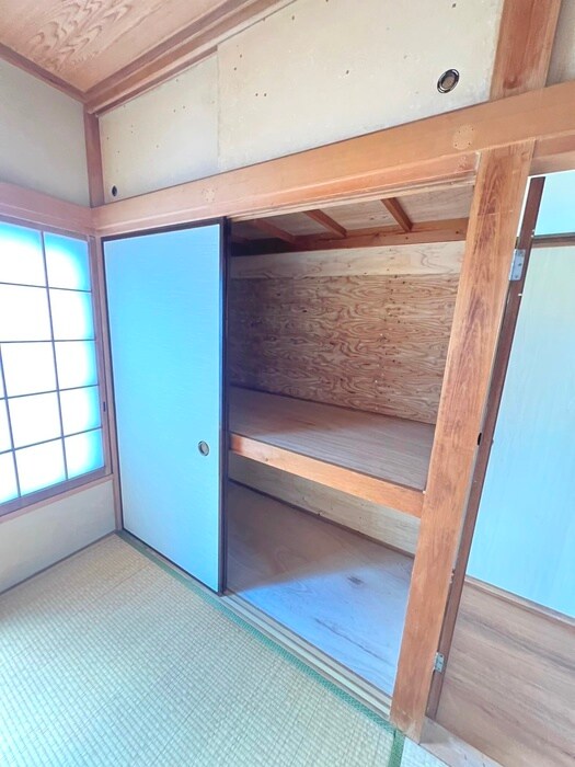 収納 御殿山二丁目貸家