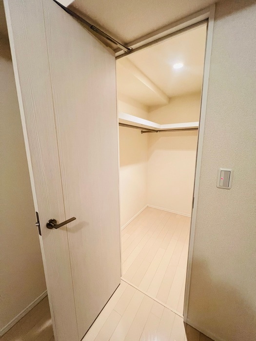 収納 パ－クアクシス辰巳ステ－ジ