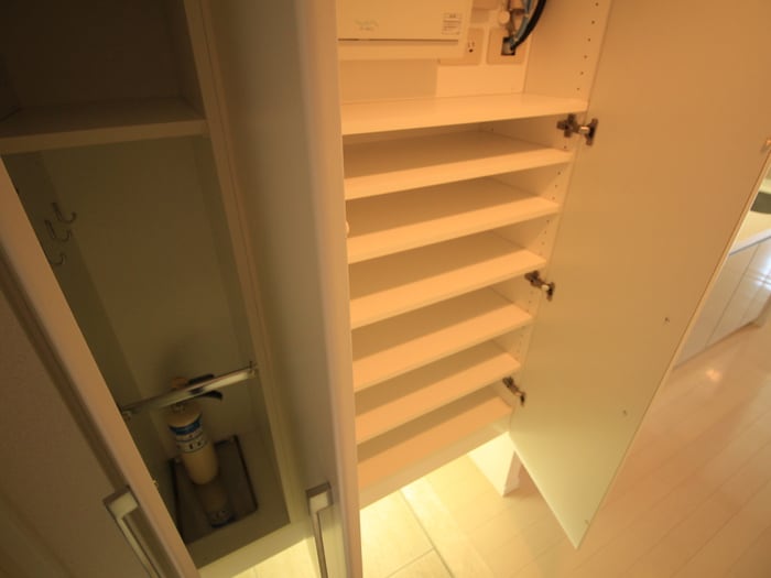 靴箱 パ－クアクシス辰巳ステ－ジ