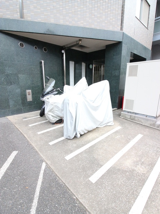 バイク置き場 Excellia 馬込