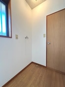 洗濯機置場 プレジュール関口