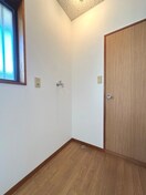 洗濯機置場 プレジュール関口