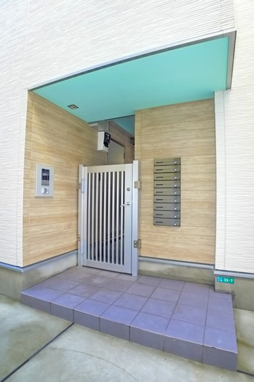 エントランス部分 ルミエール・リッシュ松江