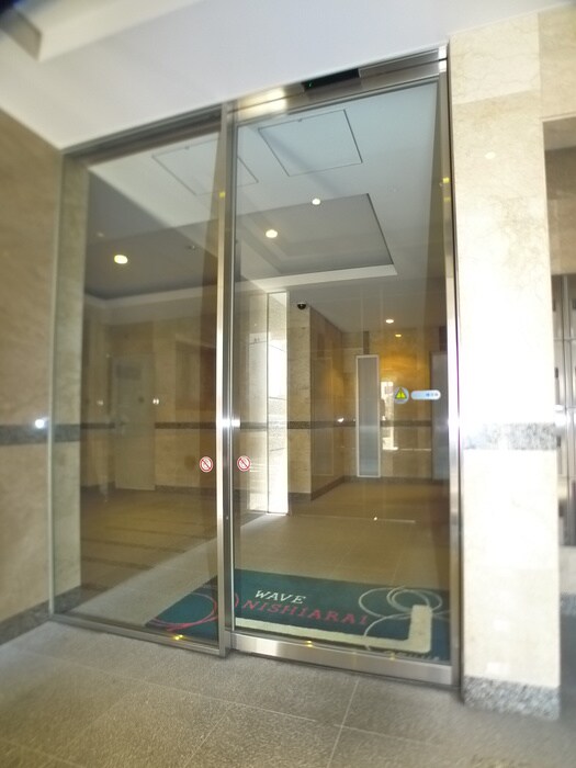 エントランス部分 ＷＡＶＥ西新井