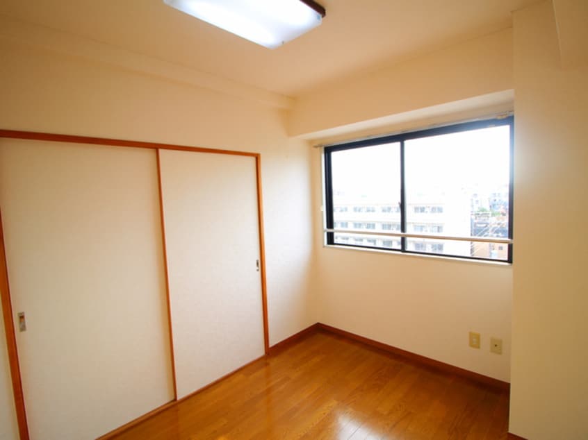 居室 １９９０ＴＡＭＡＤＡ　ＢＬＤＧ