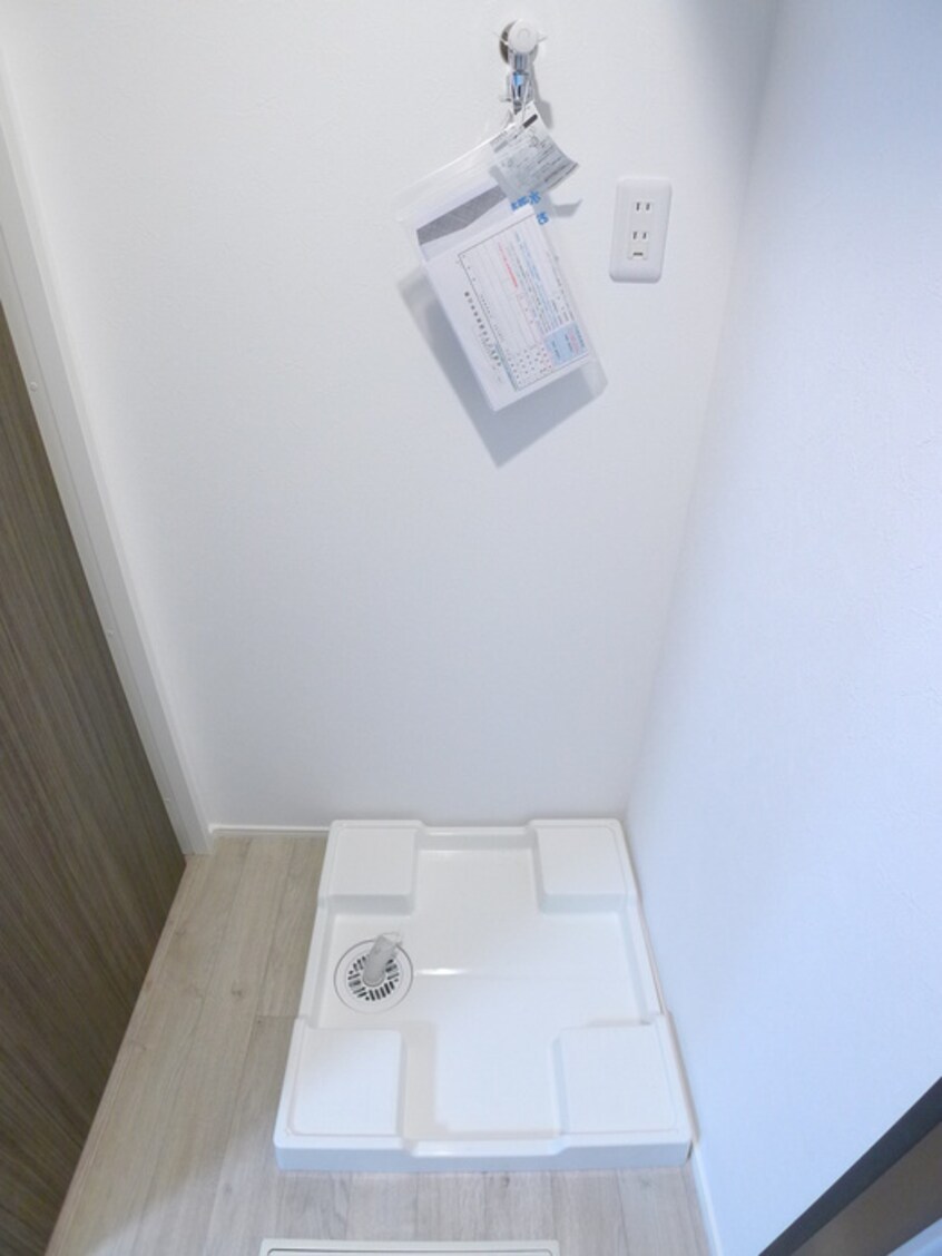 洗濯機置場 casa del KARATACHI