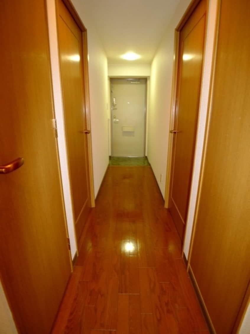 廊下 リファインド　レリシュ