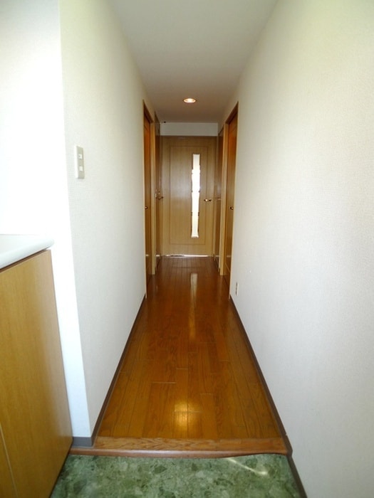 玄関 リファインド　レリシュ