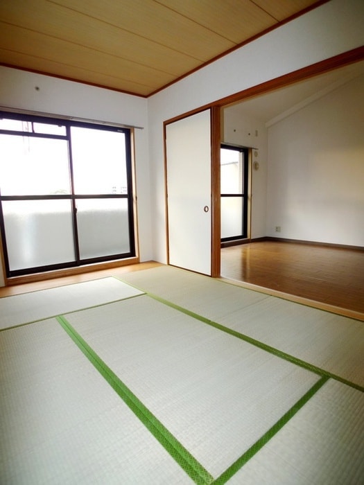 室内からの展望 リファインド　レリシュ