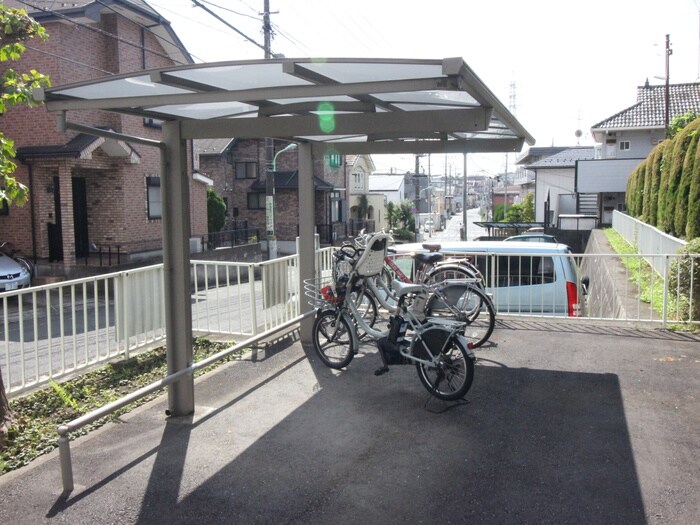駐輪場 サンホワイトD201