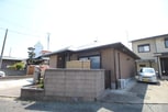 寿町貸家