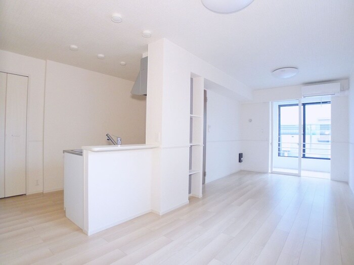 居室 ルミエールＢ