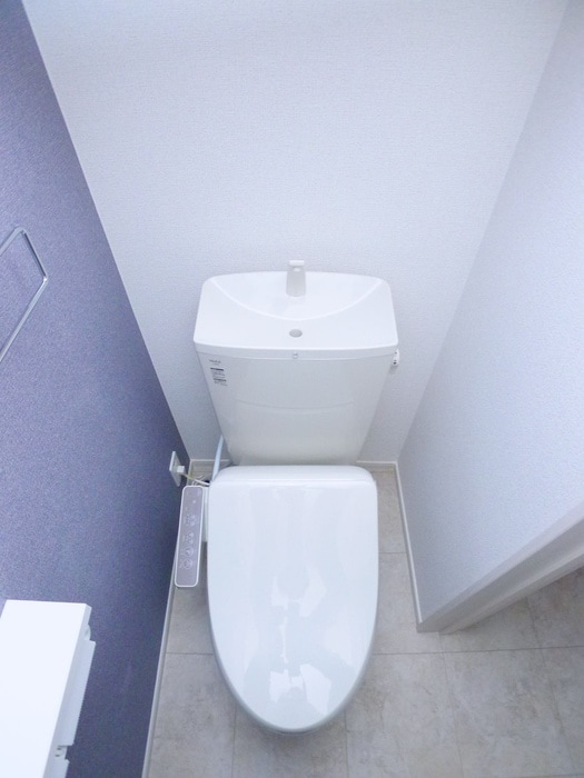 トイレ ルミエールＢ