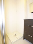 洗濯機置場 リブリ・アザレア