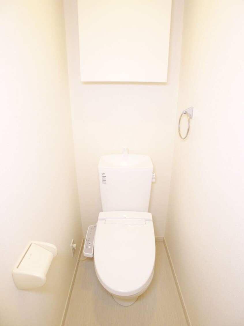 トイレ リブリ・アザレア