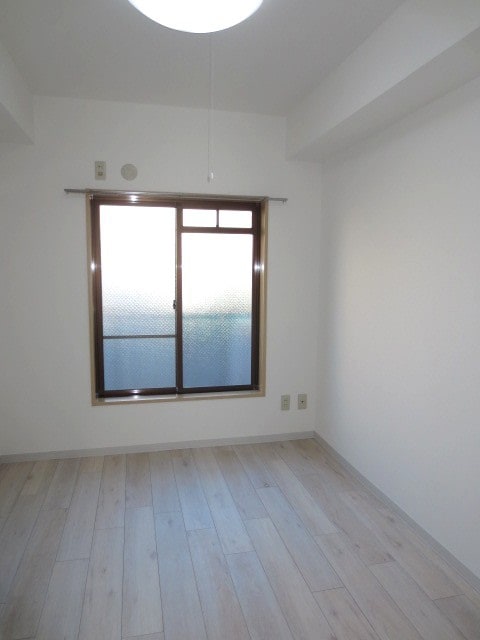 居室 テラスフロ－ラⅢ