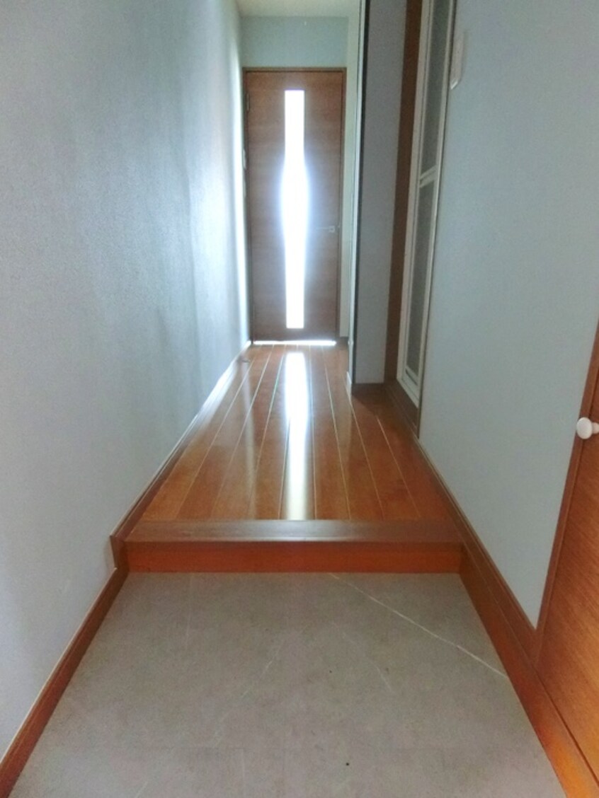 玄関 煉瓦館２５