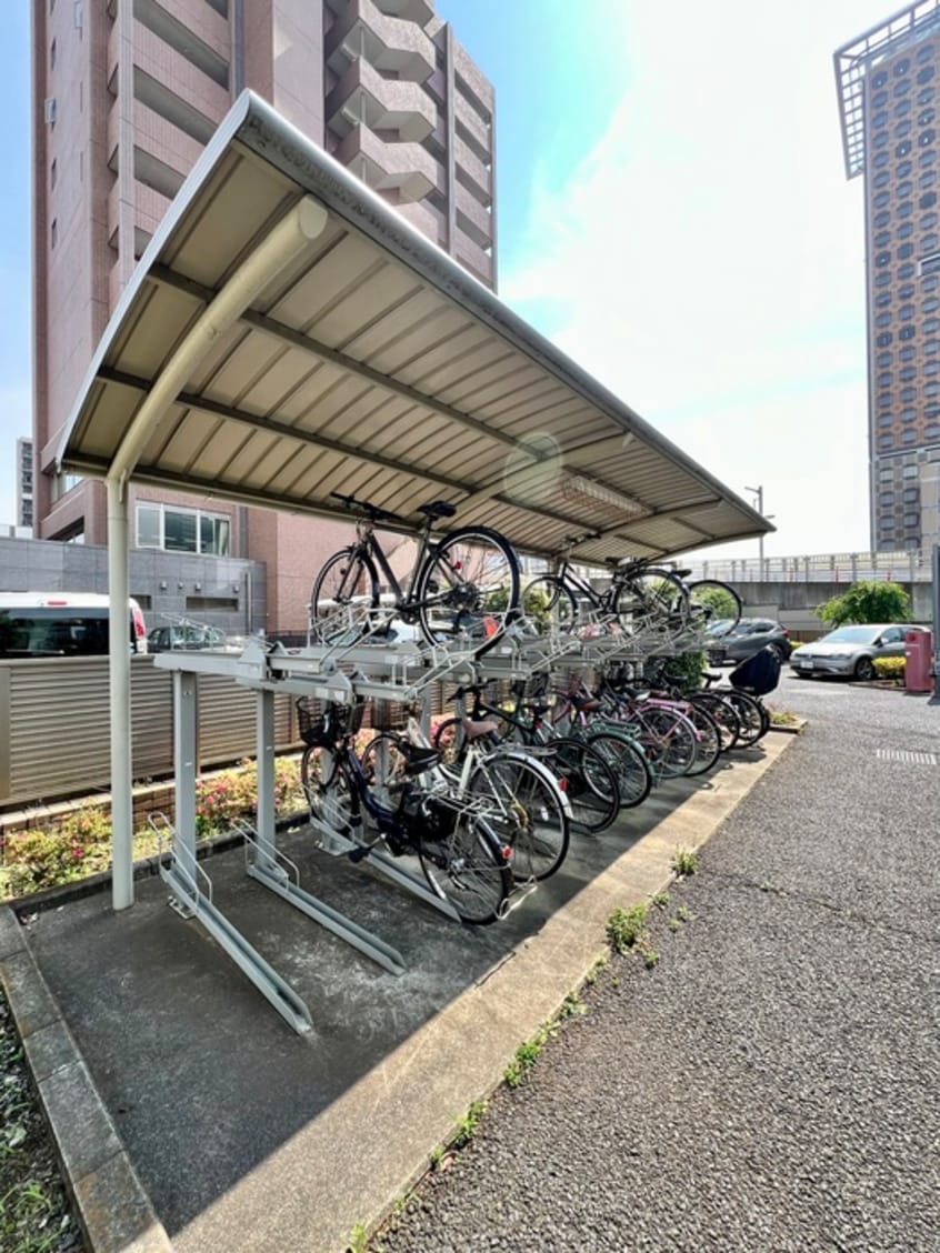 駐輪場 ラ・ク－ルさいたま