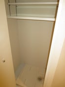 洗濯機置場 KDXレジデンス大島