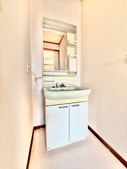 洗濯機置場 ファミリールハイツ浪花