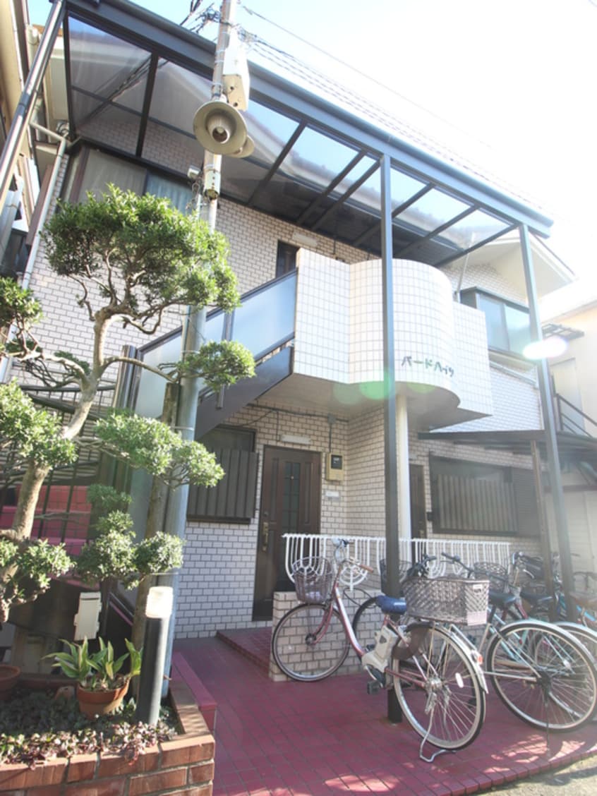 外観写真 バ－ドハイツ