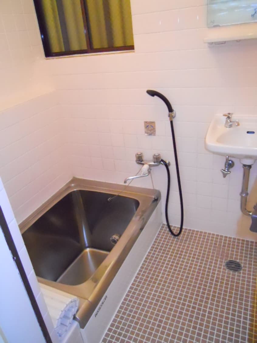 バス／シャワールーム等 バ－ドハイツ