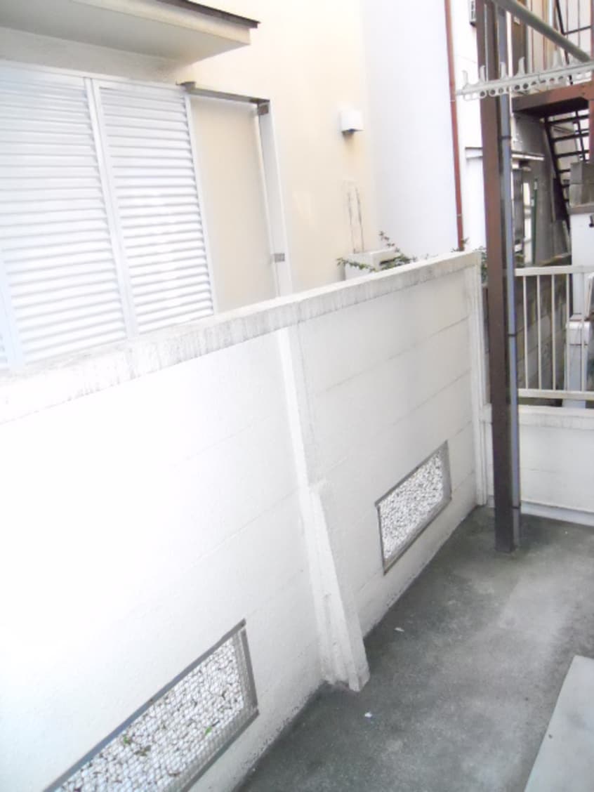 室内からの展望 バ－ドハイツ