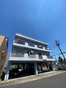 金子マンションの外観