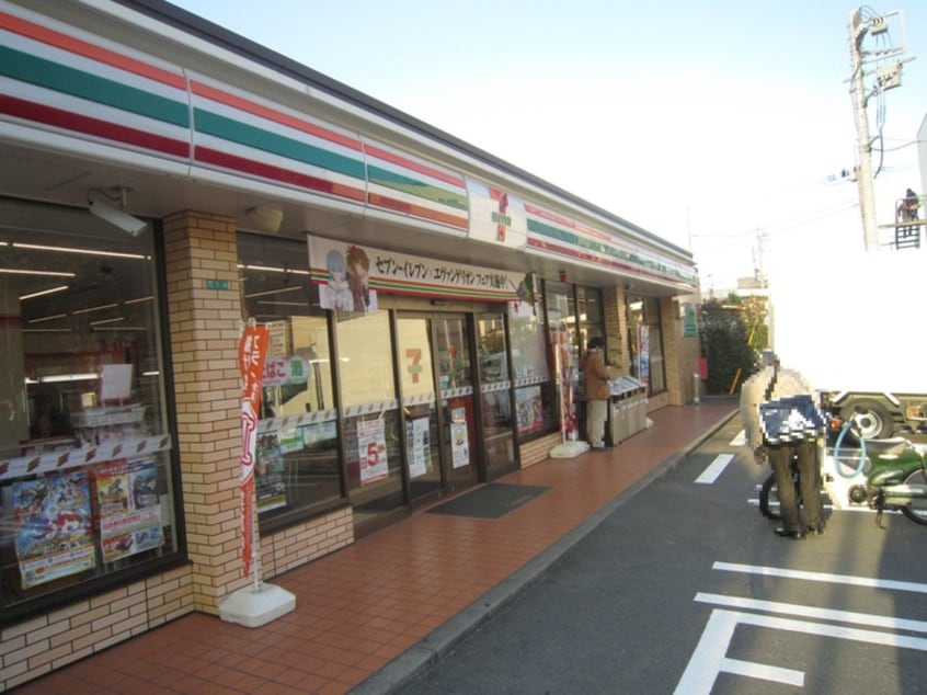 セブンイレブン(コンビニ)まで160m セレクトハウス