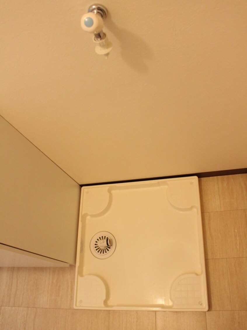 洗濯機置場 ハイツ秋元第２