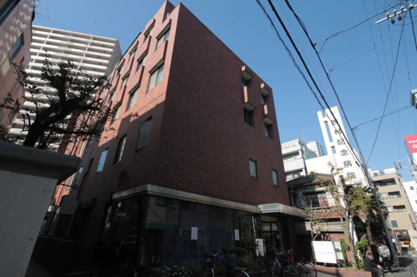 西村記念病院(病院)まで949m リブリ・令和