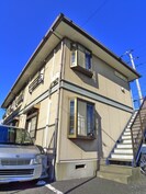 シャトレーヤハギの外観