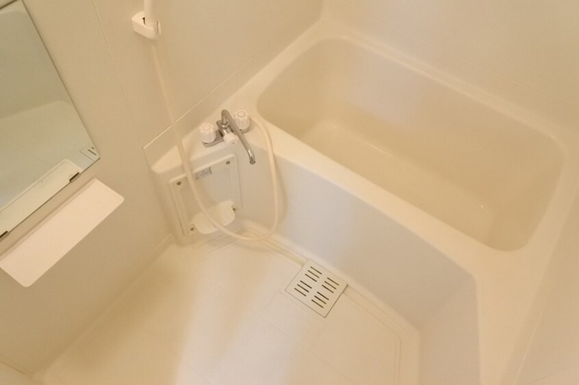 バス／シャワールーム等 ベルトゥリ－サカエ