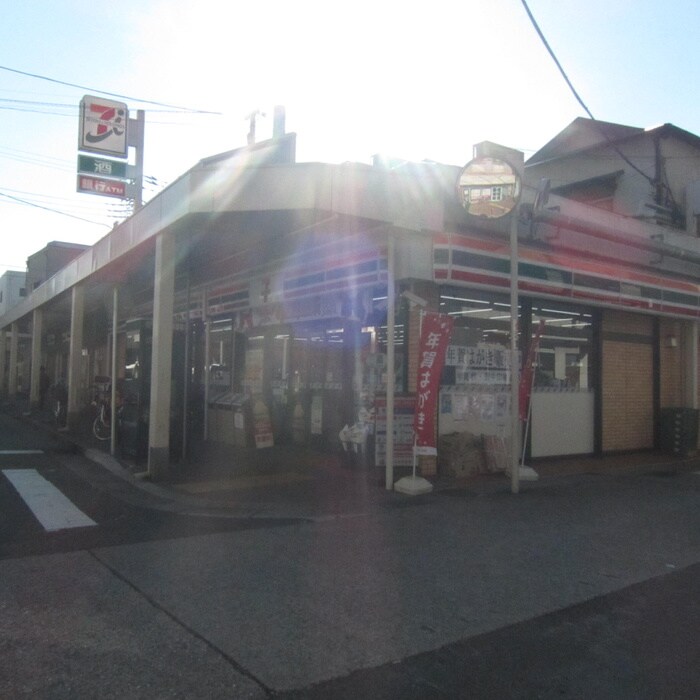 セブンイレブン船越店(コンビニ)まで1700m プレミ－ル２