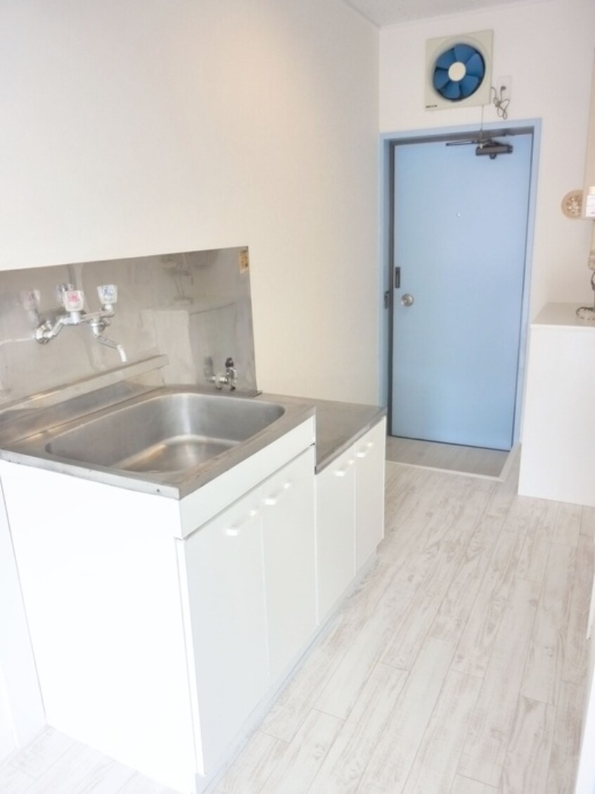 キッチン コンフォスタジオ永山