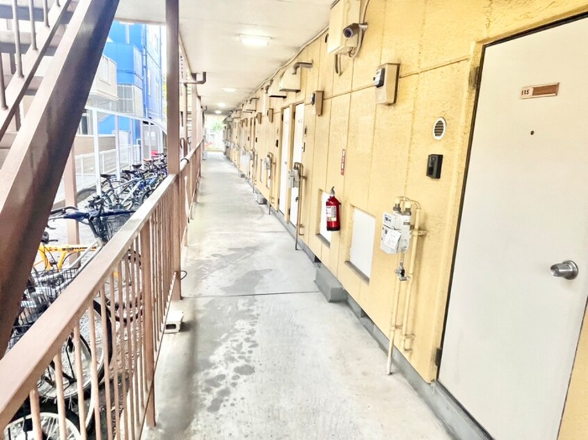 エントランス部分 コンフォスタジオ永山