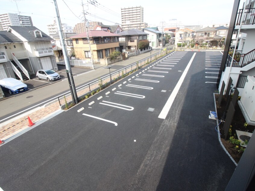 駐車場 アベリア