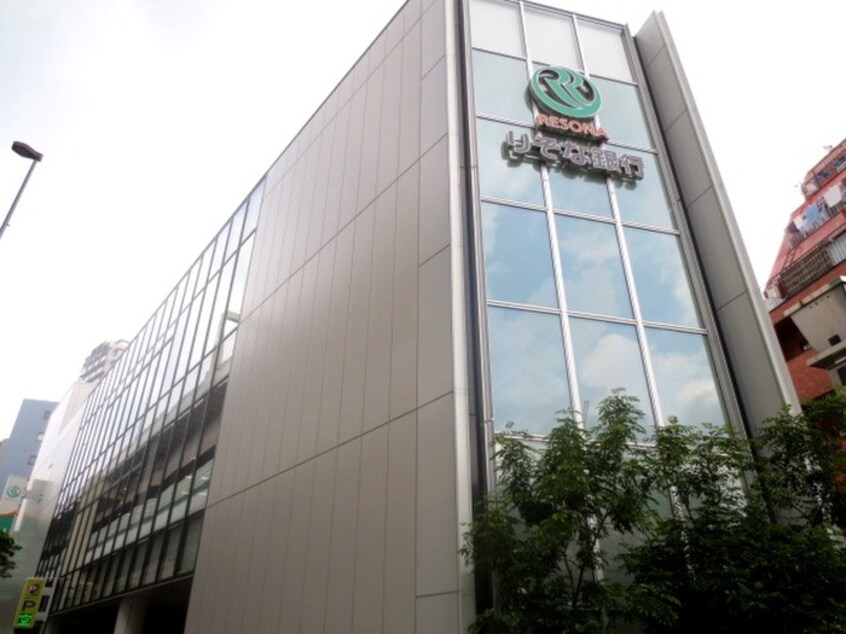 りそな銀行板橋支店(銀行)まで257m Log板橋区役所前（1103）