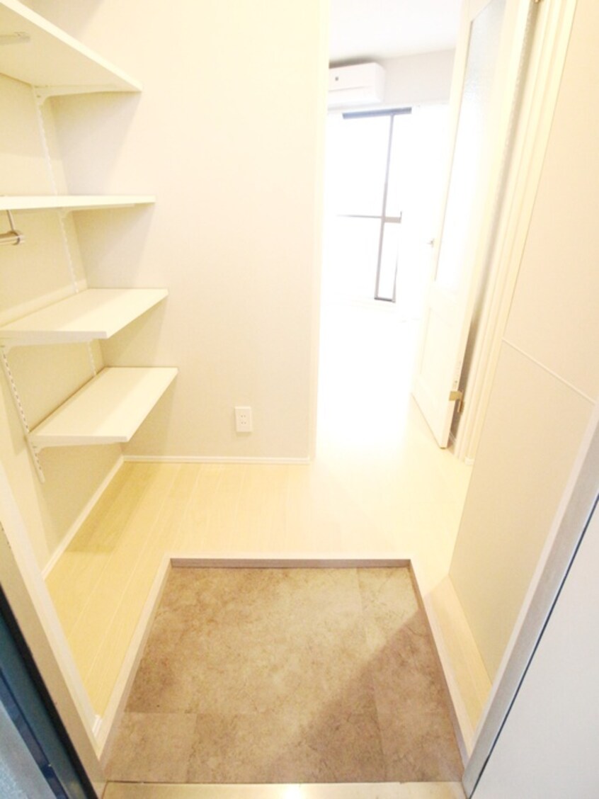 玄関 トップさがみ野第3（303）